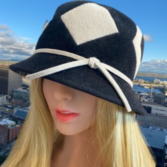 Women's Argyle Bucket Hat / Chapeau bob Argyle - Picture 2 of 8